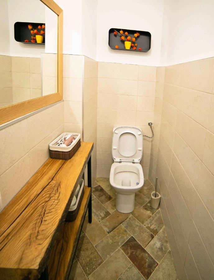 Jasmine Serenity Apartment - Central, Behind Black Church 布拉索夫 外观 照片